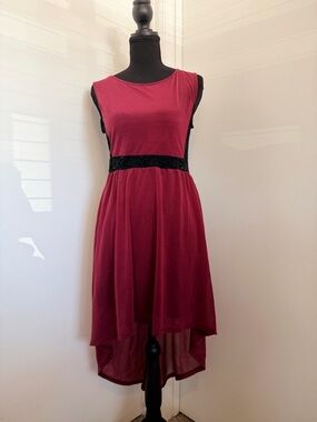 Burgundy High-low sun dress.